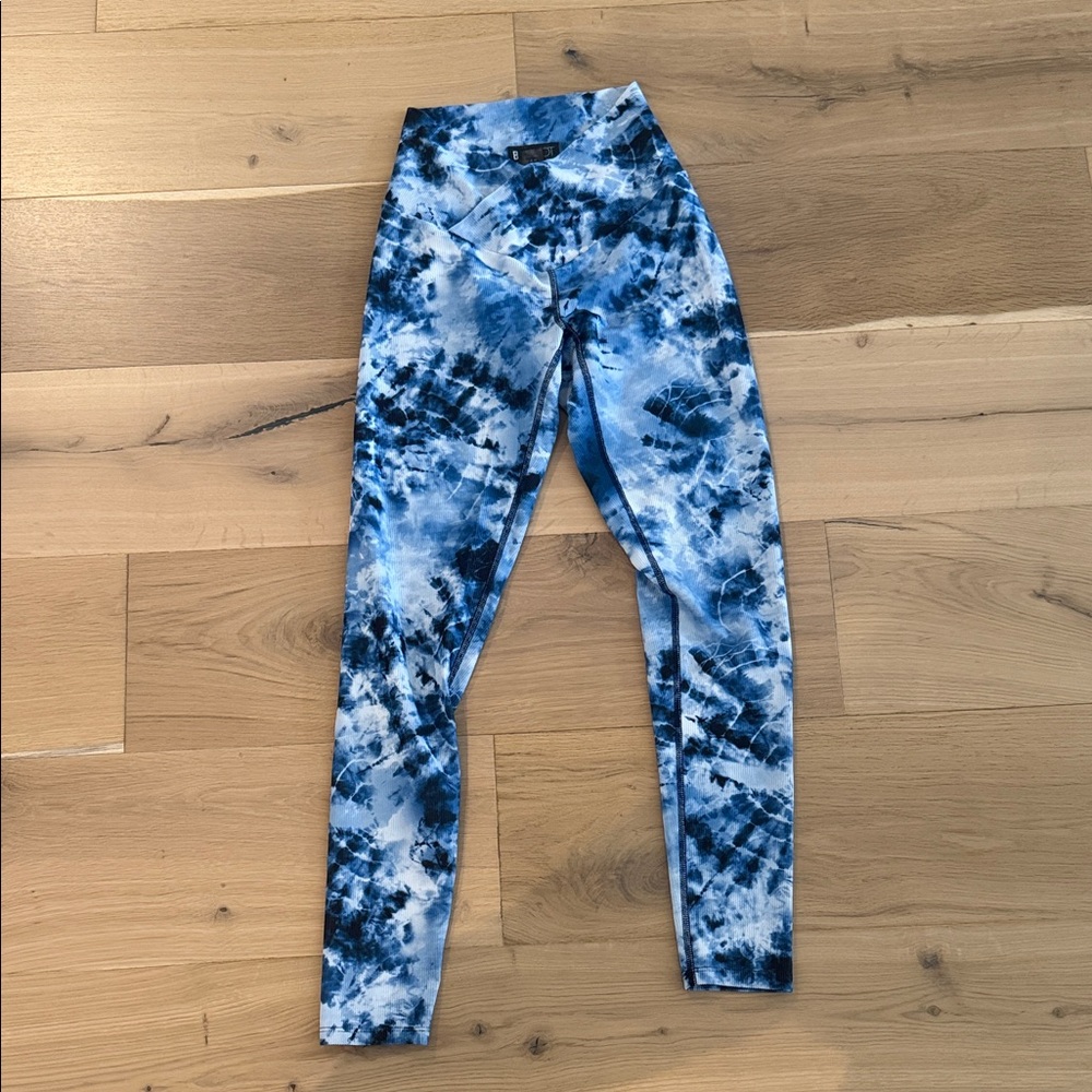 Beach riot Blue Tie-Dye Leggings small